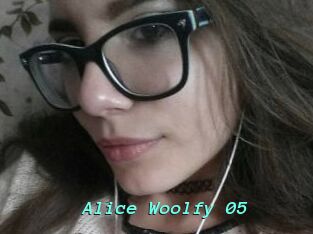 Alice_Woolfy_05