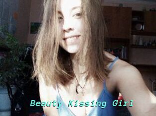 Beauty_Kissing_Girl
