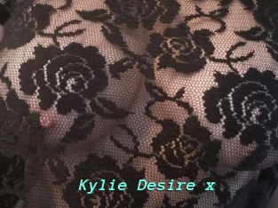 Kylie_Desire_x