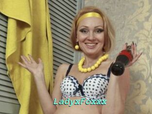 LadyxFoxxx