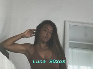 Luna_90xox