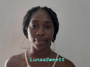 LunaaSweett