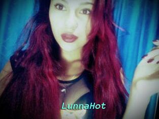 LunnaHot