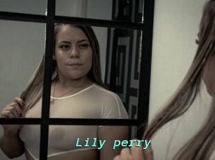 Lily_perry