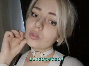 Lunarpetail