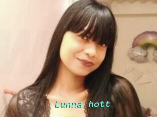 Lunna_hott