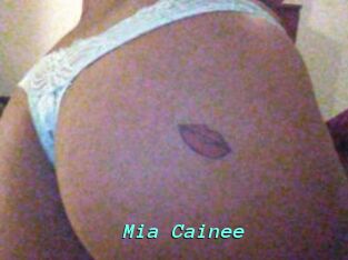 Mia_Cainee