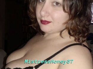 MistressHoney87