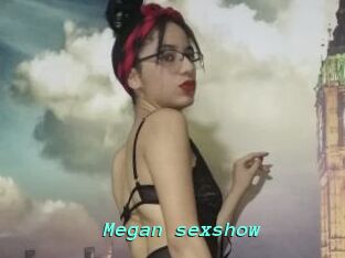 Megan_sexshow