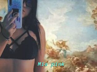Mia_pink