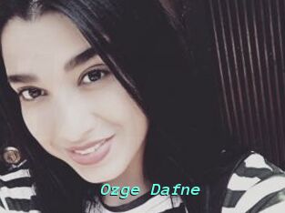 Ozge_Dafne