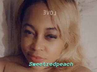 Sweetredpeach