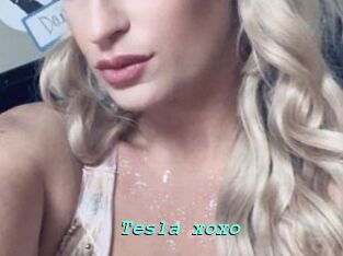 Tesla_xoxo