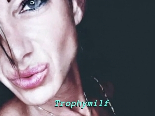 Trophymilf