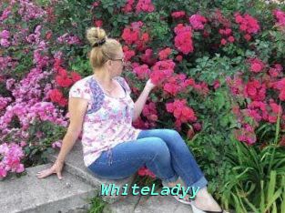 WhiteLadyy
