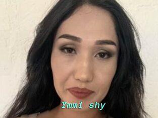 Ymmi_shy
